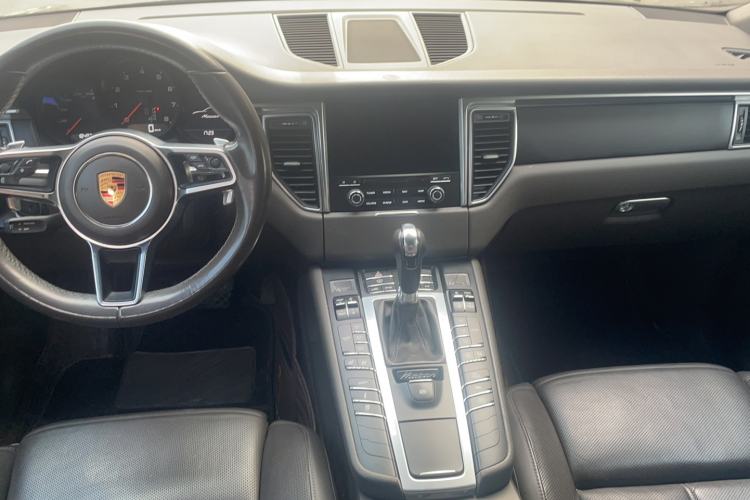 Used Porsche Macan 2017 Macan 2.0T Interior 3