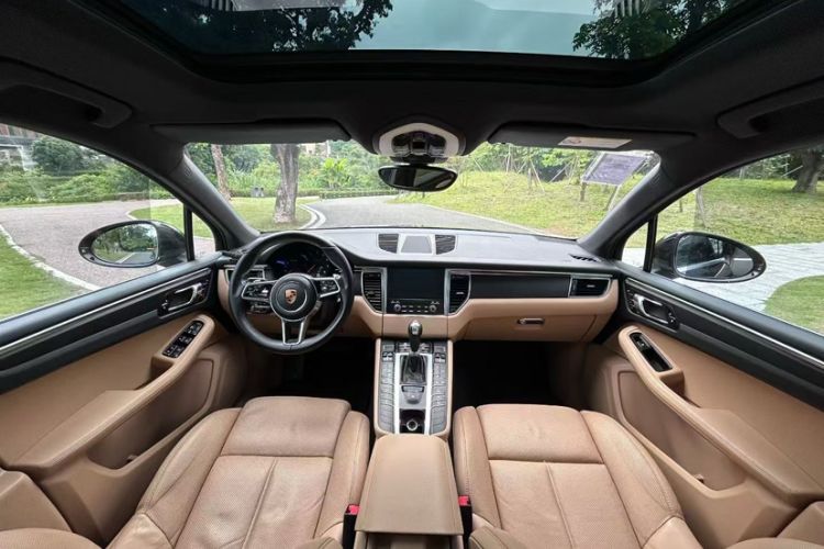Used Porsche Macan 2017 Macan 2.0T Interior 3