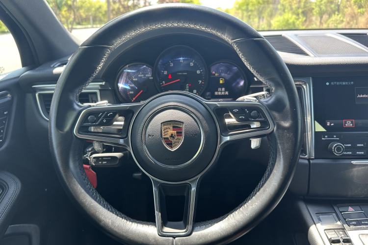 Used Porsche Macan 2017 Macan 2.0T Interior 4