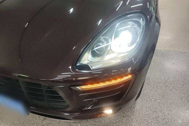 Used Porsche Macan 2017 Macan 2.0T Left Front Headlight