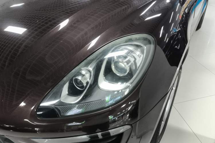 Used Porsche Macan 2017 Macan 2.0T Left Front Headlight