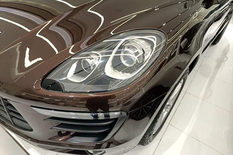 Used Porsche Macan 2017 Macan 2.0T Left Front Headlight