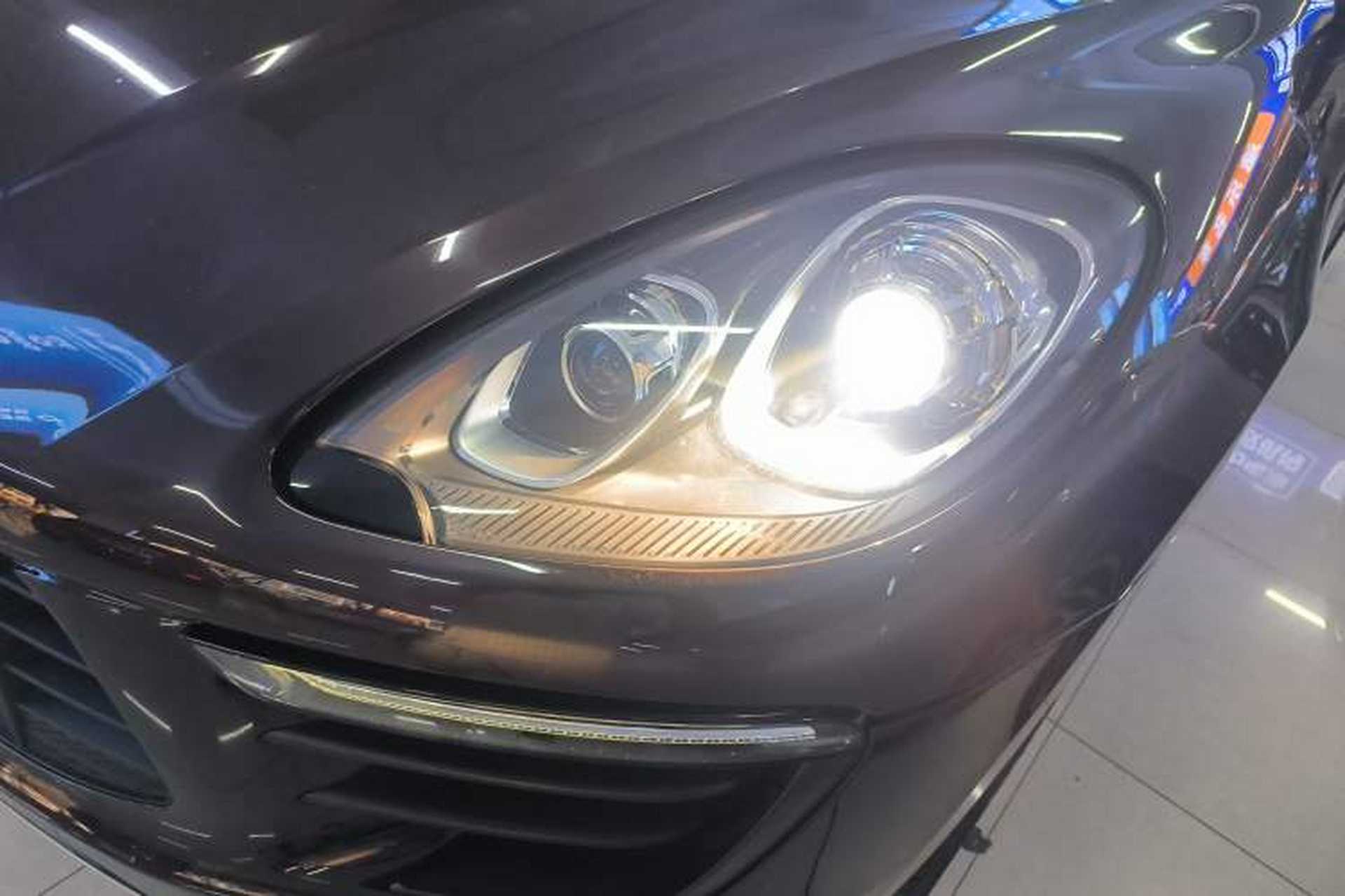 Used Porsche Macan 2017 Macan 2.0T Left Front Headlight
