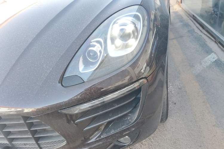 Used Porsche Macan 2017 Macan 2.0T Left Front Headlight