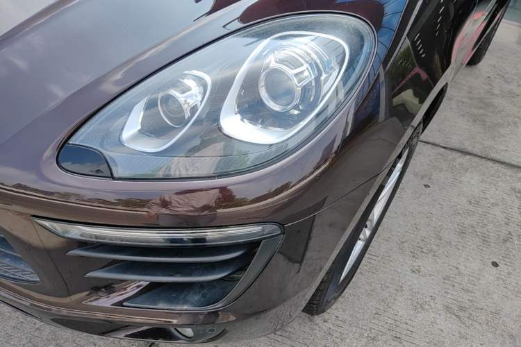 Used Porsche Macan 2017 Macan 2.0T Left Front Headlight