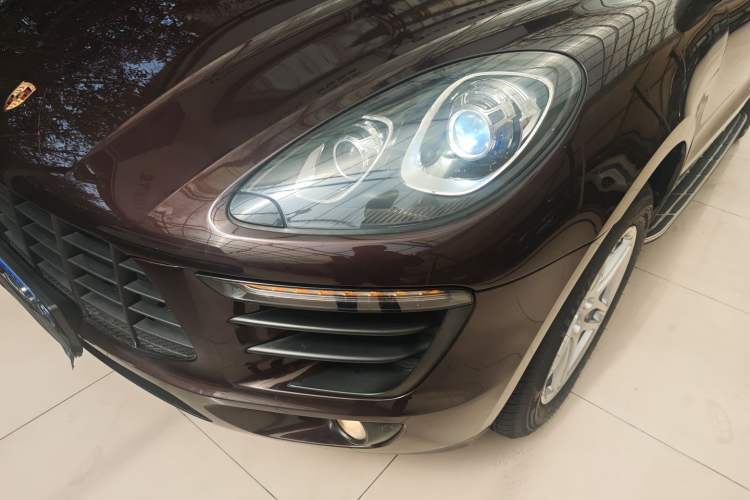 Used Porsche Macan 2017 Macan 2.0T Left Front Headlight