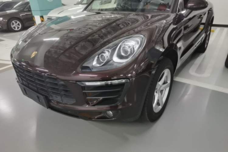 Used Porsche Macan 2017 Macan 2.0T Left Front Headlight