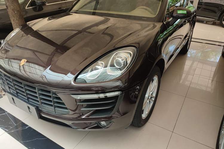 Used Porsche Macan 2017 Macan 2.0T Left Front Headlight