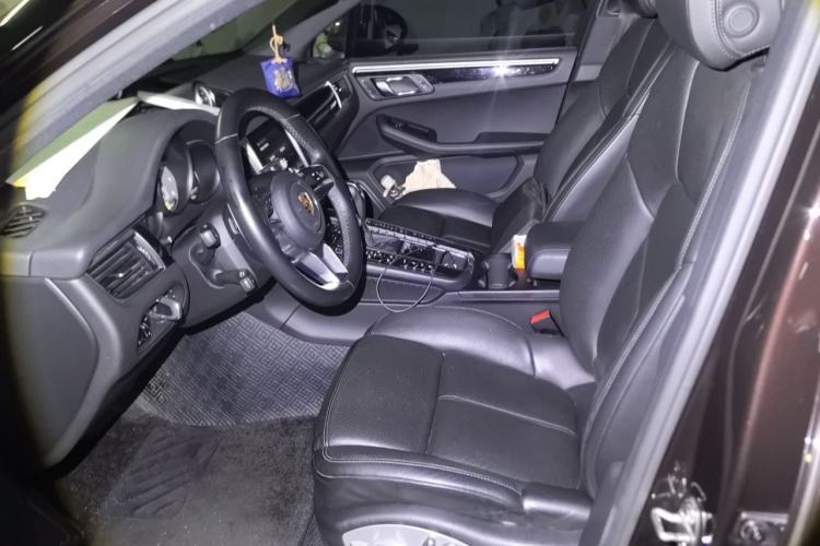 Used Porsche Macan 2017 Macan S 3.0T Left Front Seat