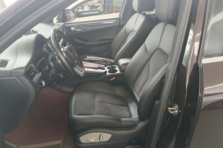Used Porsche Macan 2017 Macan S 3.0T Left Front Seat
