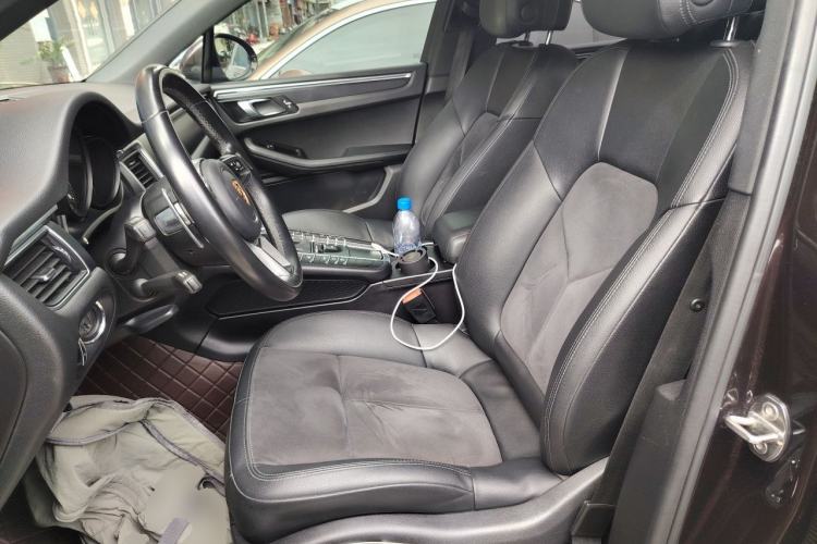 Used Porsche Macan 2017 Macan 2.0T Left Front Seat