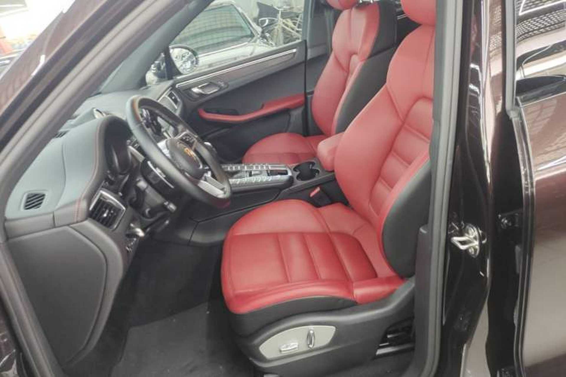Used Porsche Macan 2017 Macan GTS 3.0T Left Front Seat
