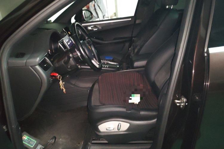 Used Porsche Macan 2017 Macan 2.0T Left Front Seat