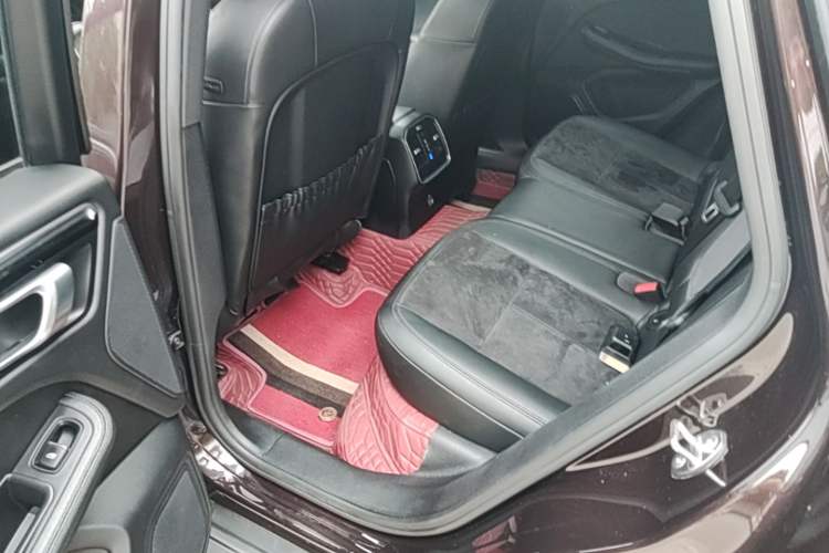 Used Porsche Macan 2017 Macan S 3.0T Left Rear Seat
