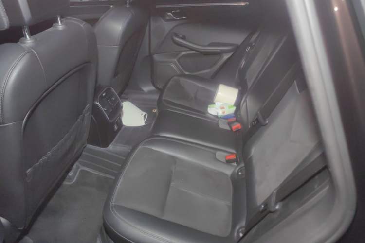 Used Porsche Macan 2017 Macan 2.0T Left Rear Seat