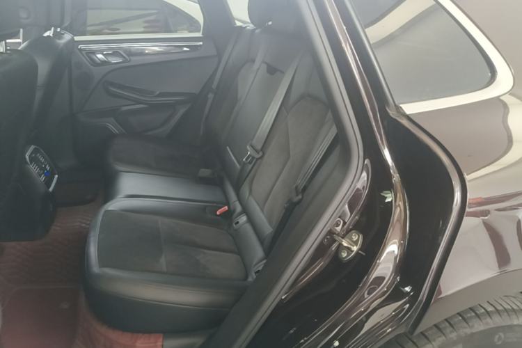 Used Porsche Macan 2017 Macan S 3.0T Left Rear Seat