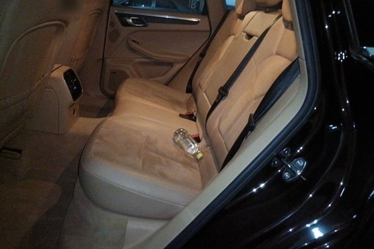 Used Porsche Macan 2017 Macan 2.0T Left Rear Seat