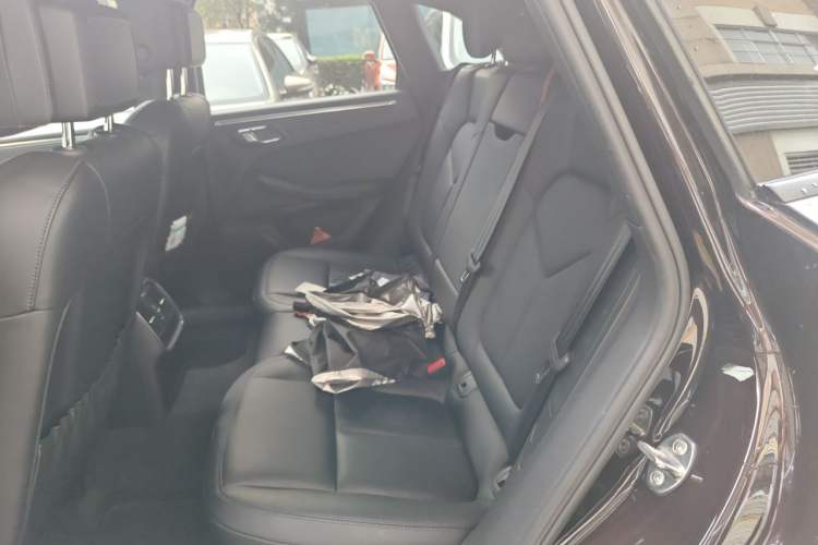 Used Porsche Macan 2017 Macan 2.0T Left Rear Seat