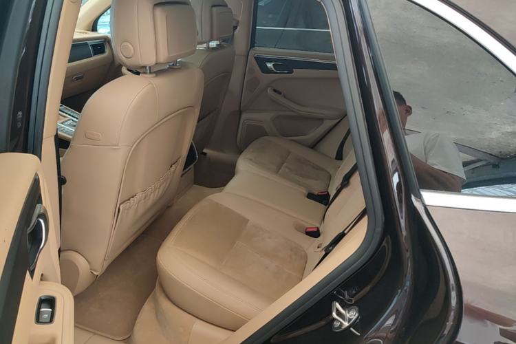 Used Porsche Macan 2017 Macan 2.0T Left Rear Seat