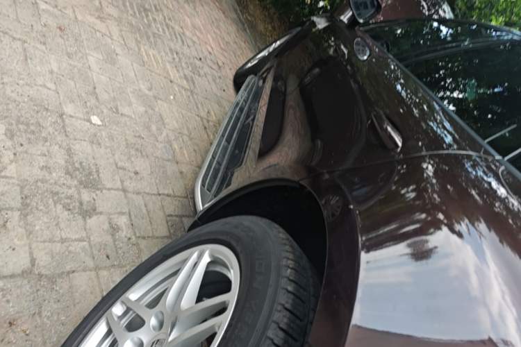 Used Porsche Macan 2017 Macan 2.0T Left Side Sill