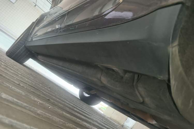 Used Porsche Macan 2017 Macan 2.0T Left Side Sill