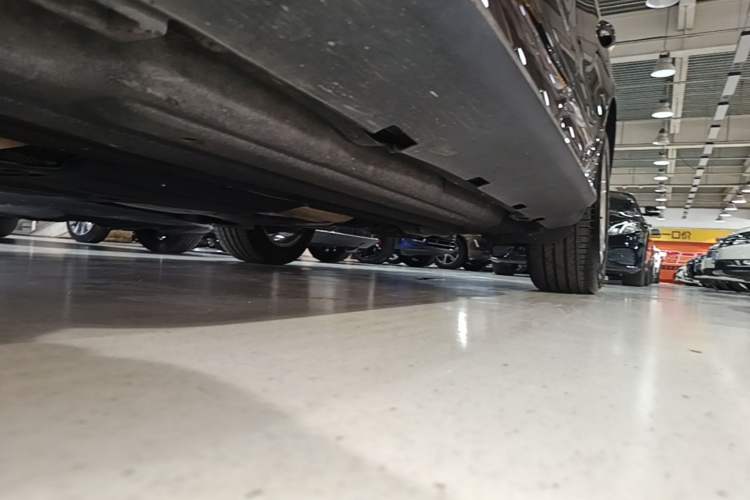 Used Porsche Macan 2017 Macan S 3.0T Left Side Sill