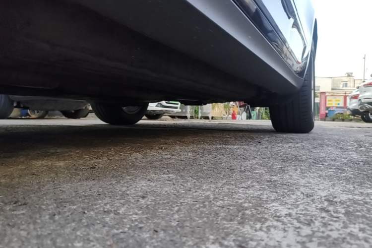 Used Porsche Macan 2017 Macan 2.0T Left Side Sill