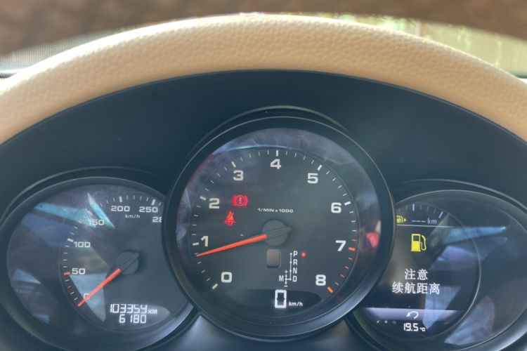 Used Porsche Macan 2017 Macan 2.0T Odometer Close Up