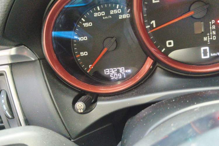 Used Porsche Macan 2017 Macan 2.0T Odometer Close Up