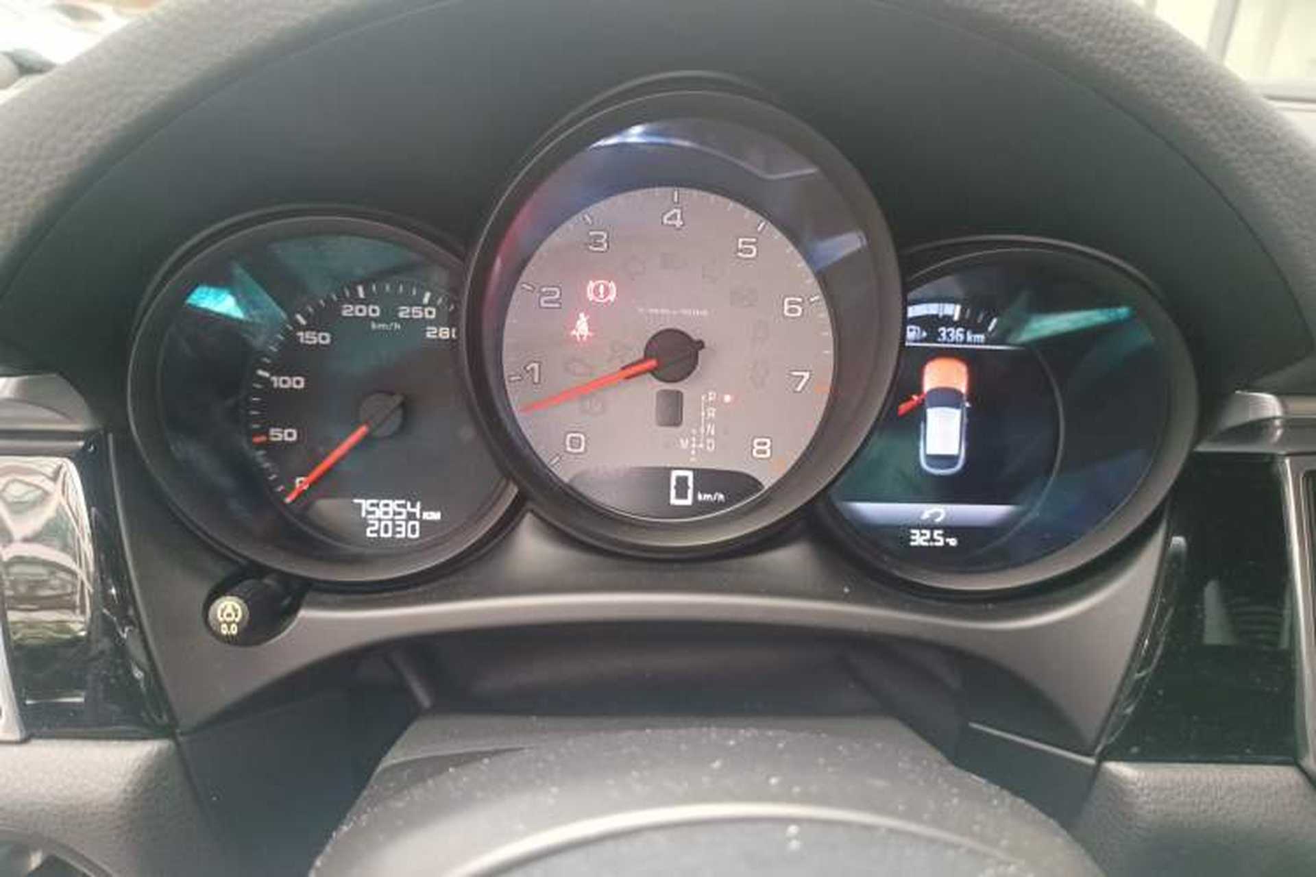 Used Porsche Macan 2017 Macan S 3.0T Odometer Close Up