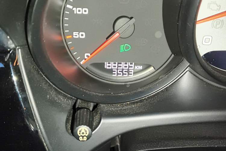 Used Porsche Macan 2017 Macan S 3.0T Odometer Close Up