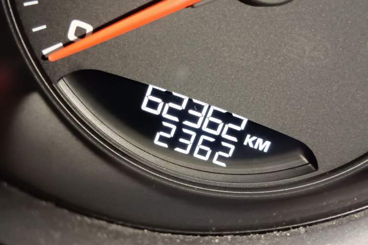 Used Porsche Macan 2017 Macan 2.0T Odometer Close Up