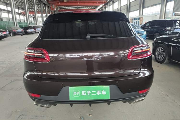 Used Porsche Macan 2017 Macan 2.0T Rear