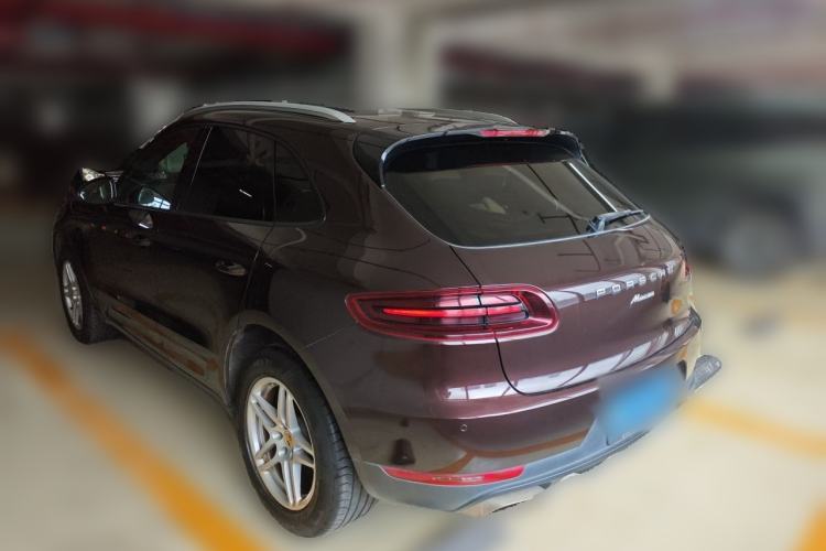 Used Porsche Macan 2017 Macan 2.0T Rear Left 45 Deg