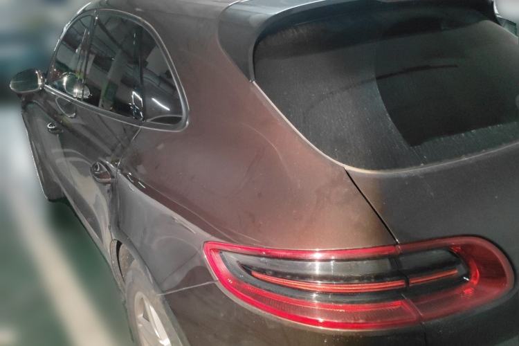 Used Porsche Macan 2017 Macan 2.0T Rear Left 45 Deg