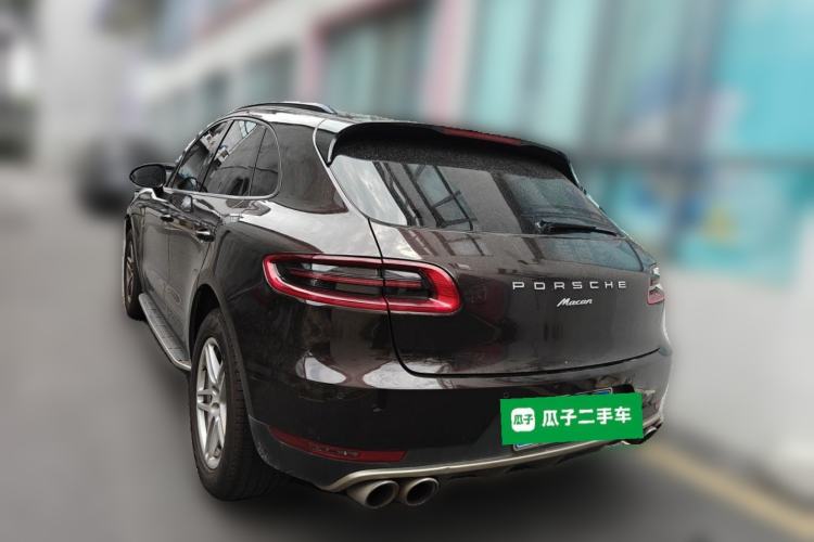 Used Porsche Macan 2017 Macan 2.0T Rear Left 45 Deg