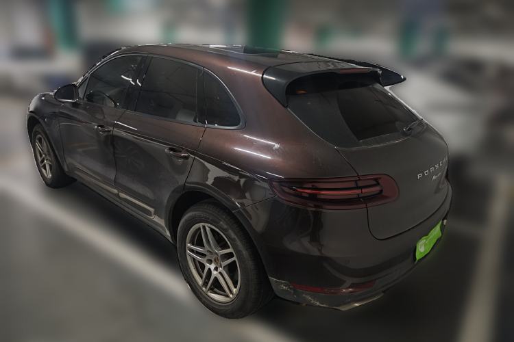 Used Porsche Macan 2017 Macan 2.0T Rear Left 45 Deg