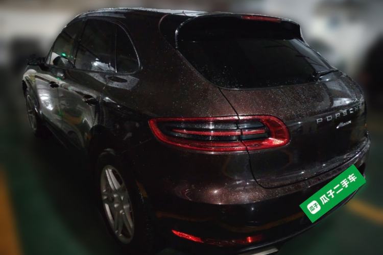 Used Porsche Macan 2017 Macan 2.0T Rear Left 45 Deg