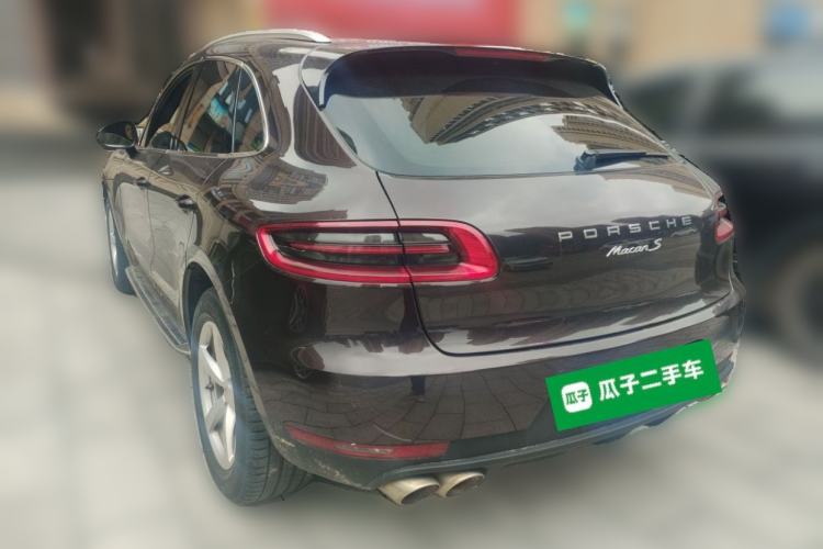 Used Porsche Macan 2017 Macan 2.0T Rear Left 45 Deg