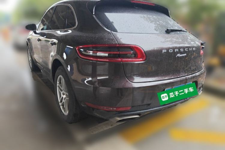 Used Porsche Macan 2017 Macan 2.0T Rear Left 45 Deg