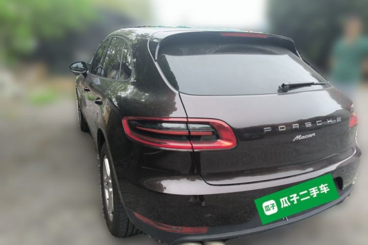 Used Porsche Macan 2017 Macan 2.0T Rear Left 45 Deg
