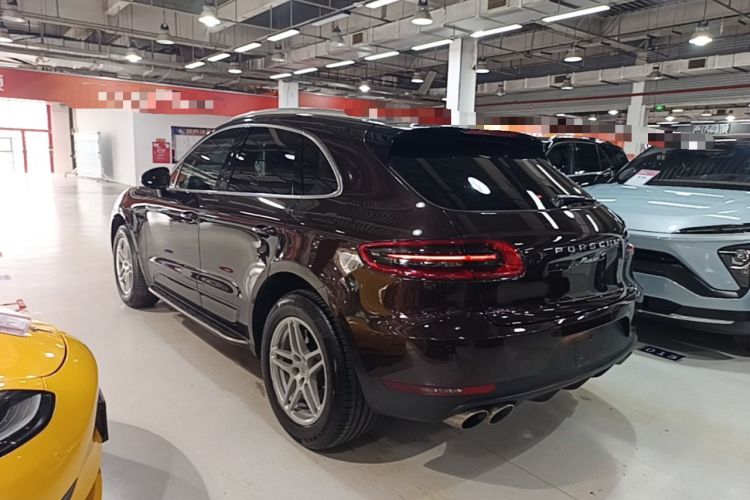 Used Porsche Macan 2017 Macan S 3.0T Rear Left 45 Deg