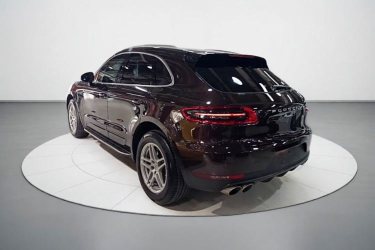 Used Porsche Macan 2017 Macan S 3.0T Rear Left 45 Deg