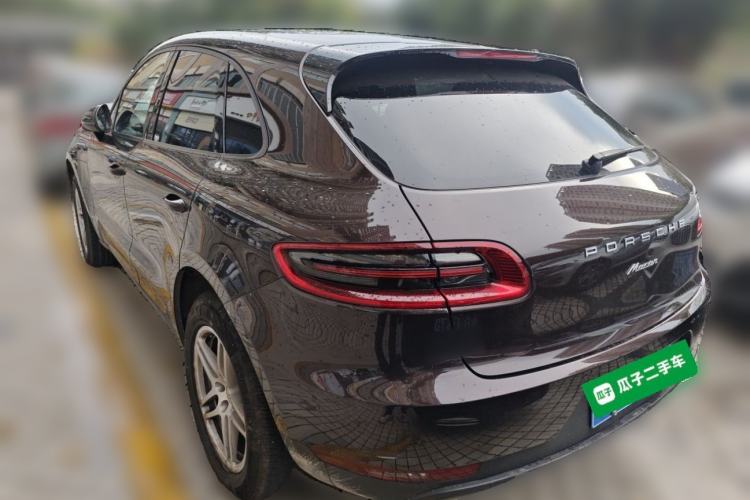 Used Porsche Macan 2017 Macan 2.0T Rear Left 45 Deg