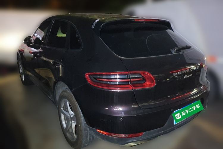 Used Porsche Macan 2017 Macan 2.0T Rear Left 45 Deg