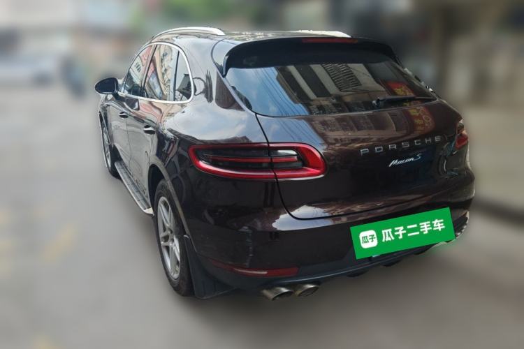Used Porsche Macan 2017 Macan 2.0T Rear Left 45 Deg