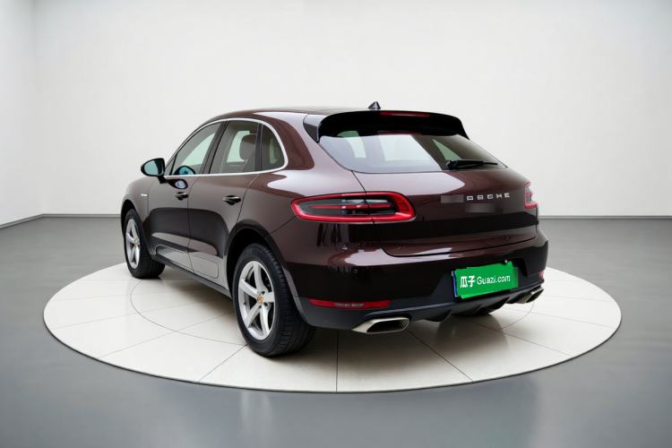 Used Porsche Macan 2017 Macan 2.0T Rear Left 45 Deg