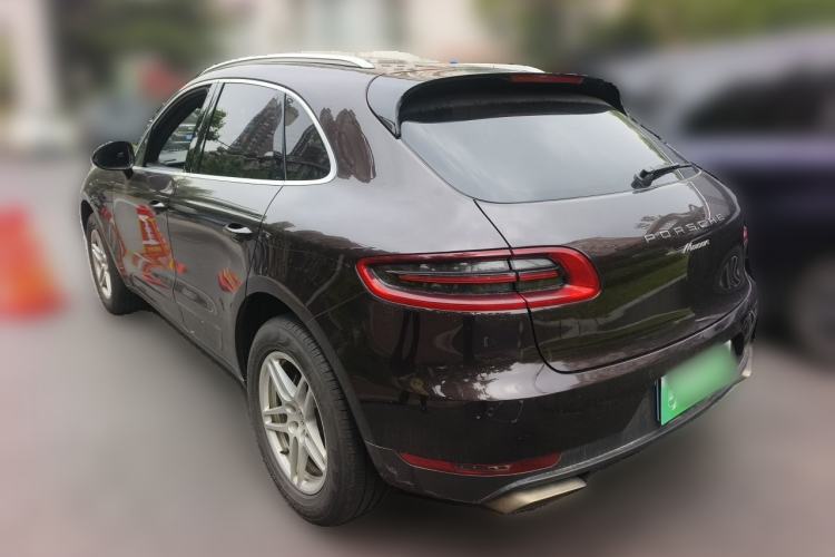 Used Porsche Macan 2017 Macan 2.0T Rear Left 45 Deg