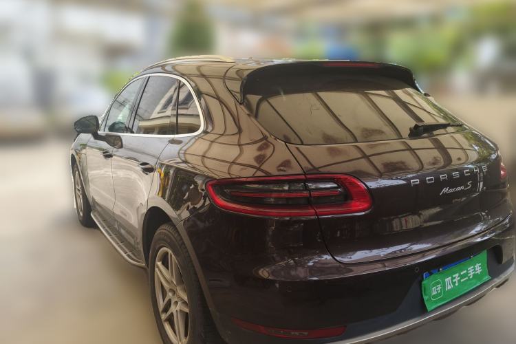 Used Porsche Macan 2017 Macan 2.0T Rear Left 45 Deg