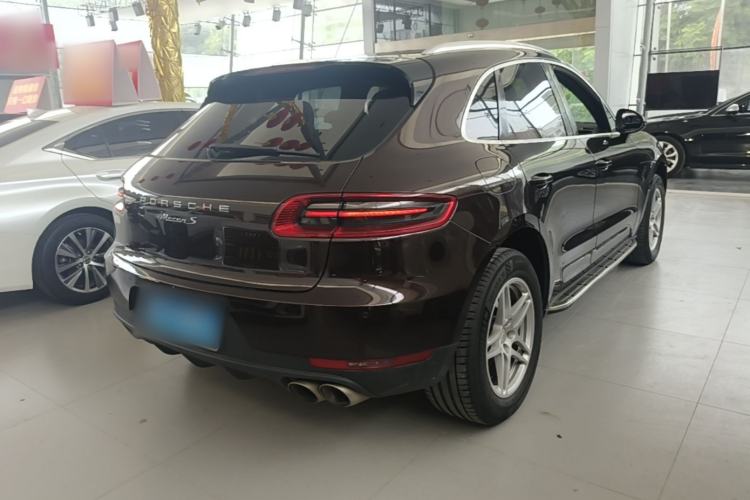 Used Porsche Macan 2017 Macan S 3.0T Rear Right 45 Deg